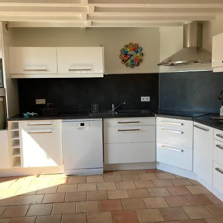 Feriehus Au Petit Port Le Voilier 2 Chambres Avec Jacuzzi Privatif Et Le Drakkar Normand 3 Chambres Sans Jacuzzi *