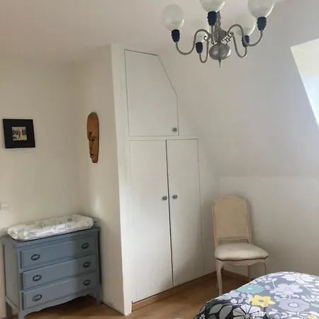 Au Petit Port Le Voilier 2 Chambres Avec Jacuzzi Privatif Et Le Drakkar Normand 3 Chambres Sans Jacuzzi Feriehus